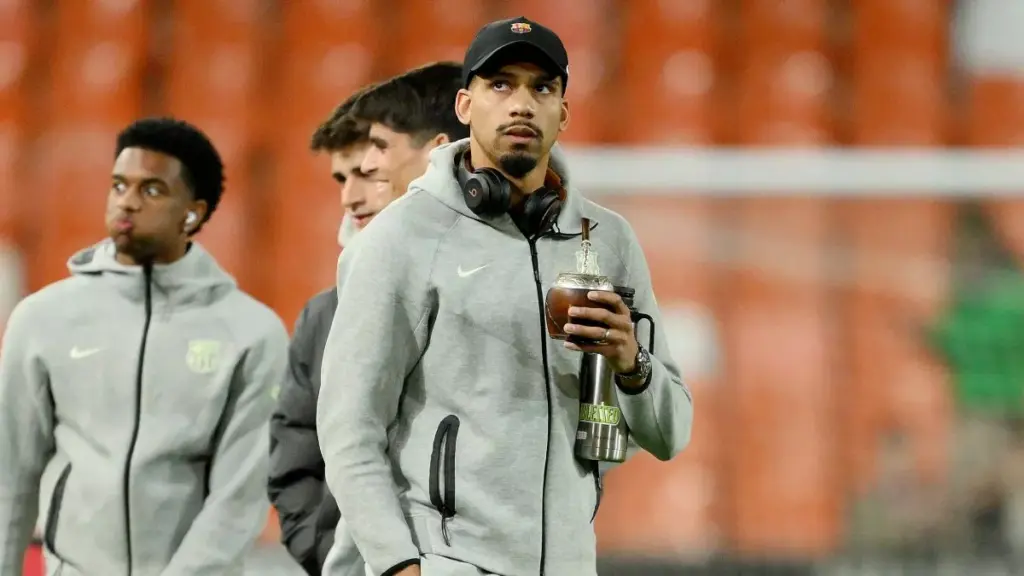 Relief at Barcelona! Ronald Araujo is not injured and is set to face Rayo