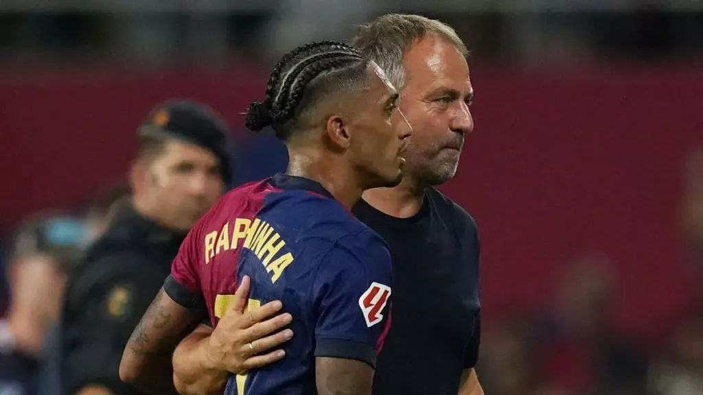 Hansi Flick and Raphinha: the real reason he didn’t play against Girona