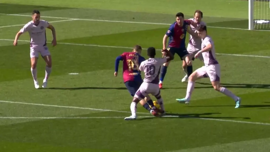 VAR audio reveals the uncalled penalty on Fermín López in the Barça-Girona match