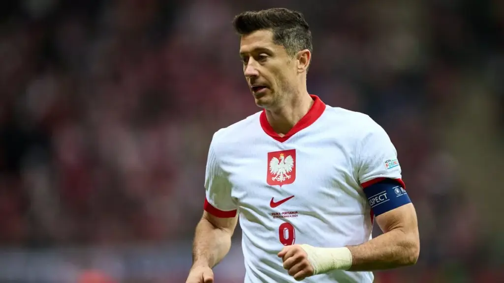 Robert Lewandowski clears doubts about his physical condition with a reassuring message