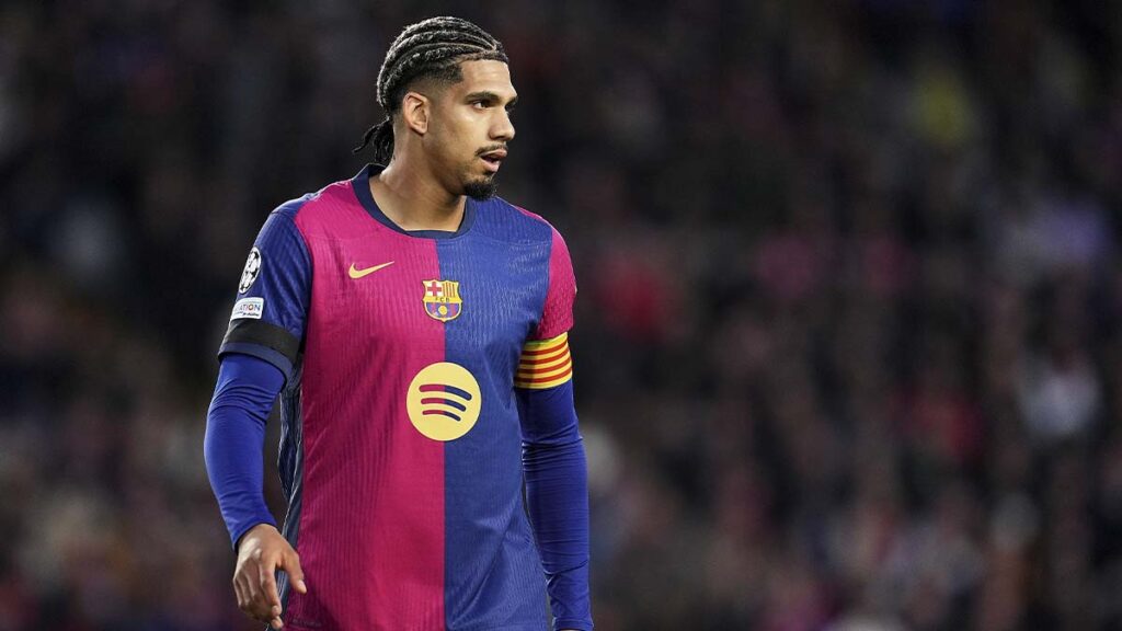 Alert at Barça: Manchester United prepares an offensive for Araujo