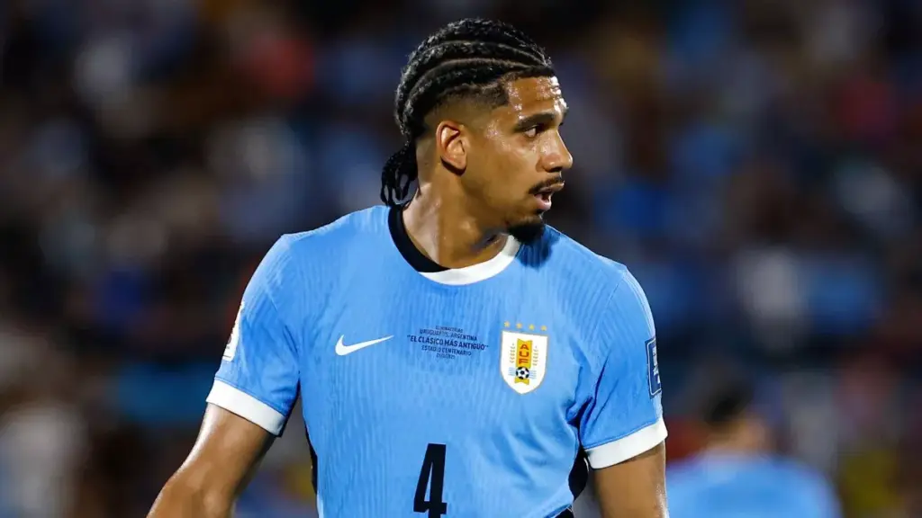 Bielsa opens the door and Barça gets excited: Is Araujo returning sooner than expected?