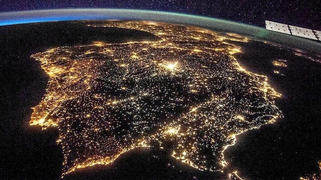 The biggest blackout in history leaves Spain, Portugal, Italy and France without power