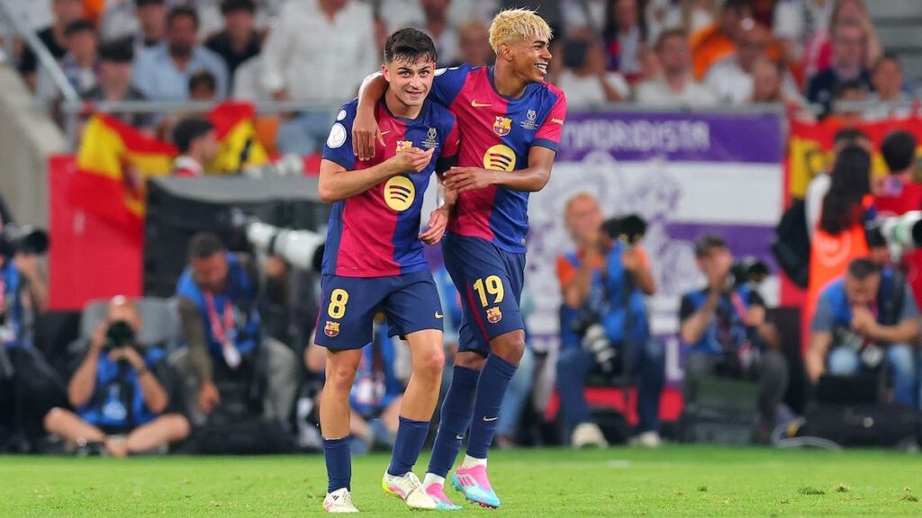 Historic goal by Pedri! Barça strikes first in the Copa del Rey Final