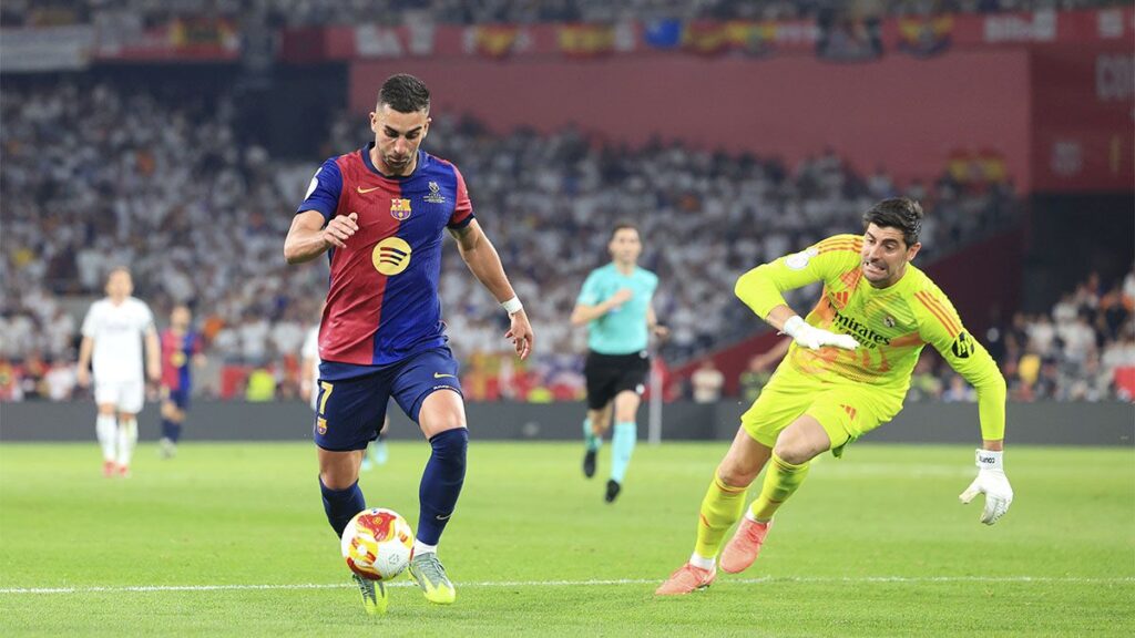 Ferran Torres’s dilemma: listen to offers or fight for a position?