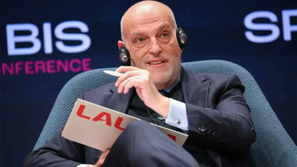 Tebas responds to the European Commission! Villarreal-Barça in Miami generates controversy