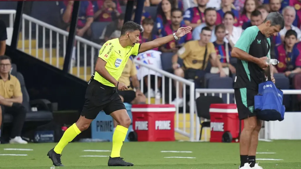 The RFEF announces another change in the arbitration designations to ‘stop’ Real Madrid TV