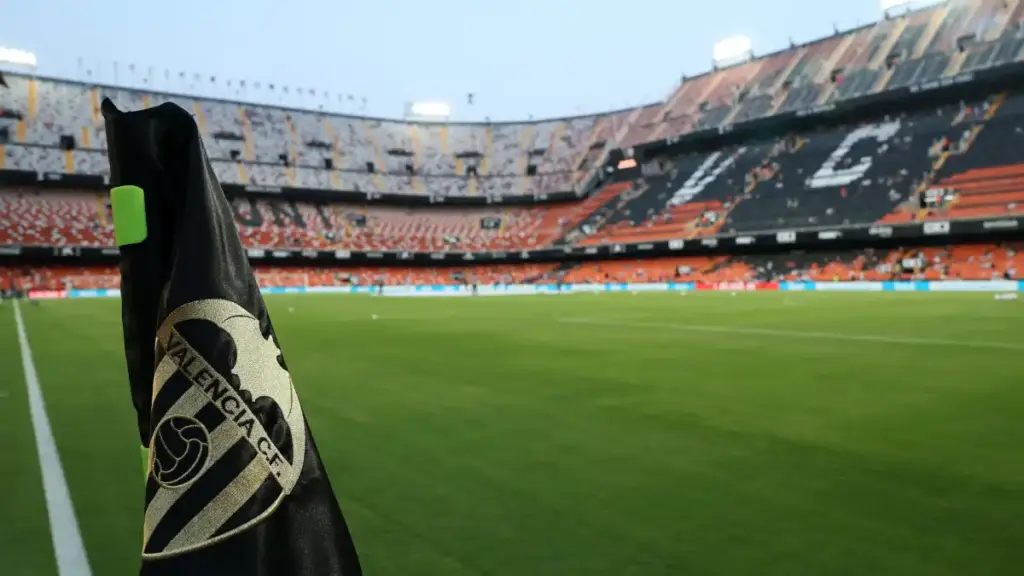 Playing at Mestalla? Barça’s ‘plan C’ for the fourth La Liga matchday against Valencia