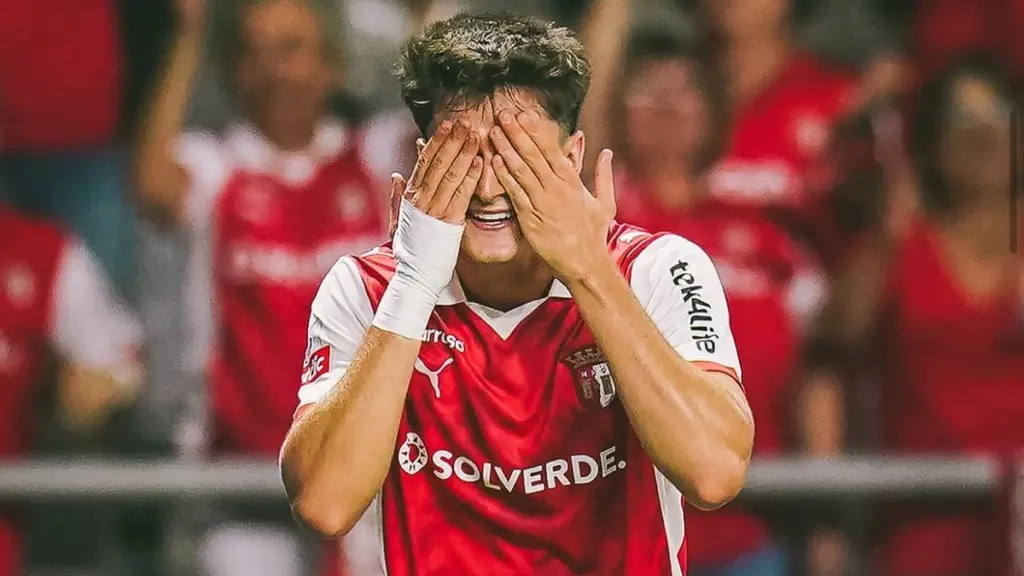Pau Víctor debuts as a scorer with Braga