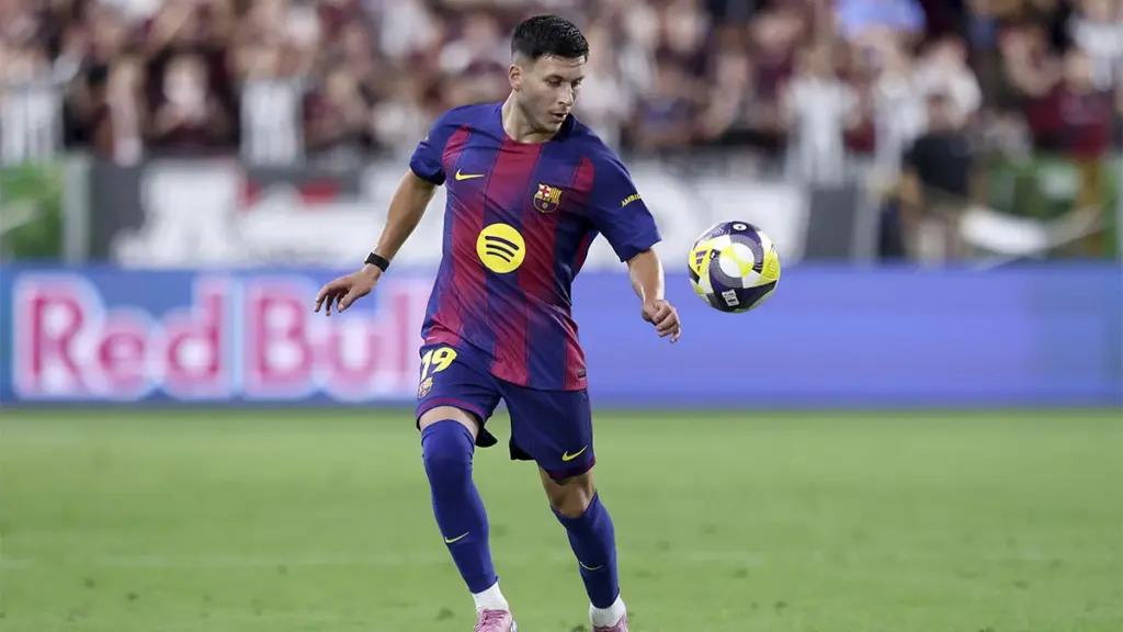 Hansi Flick and Joan Laporta: At odds over Roony Bardghji?