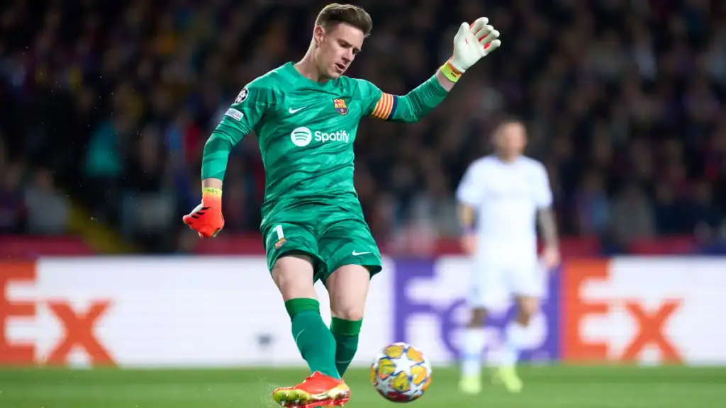 Ter Stegen, Mingueza and Coutinho have returned him the life to Koeman