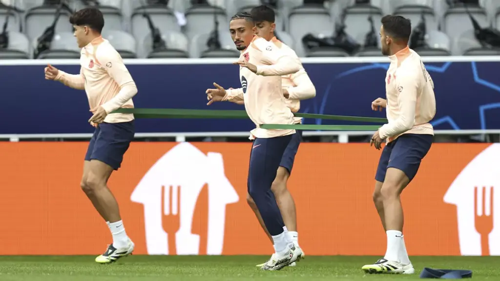 Raphinha’s return could take another week: will he be ready for Olympiacos?