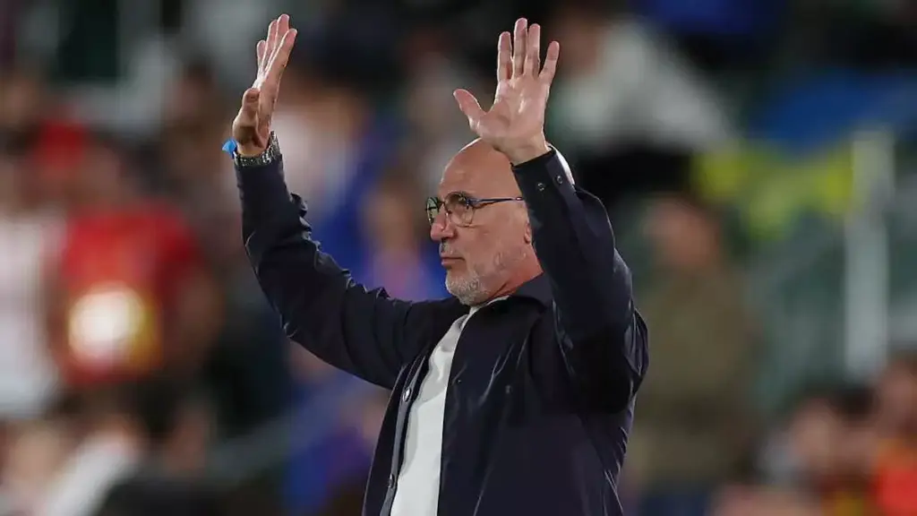 Dani Olmo Injury: Luis de la Fuente contradicts the RFEF