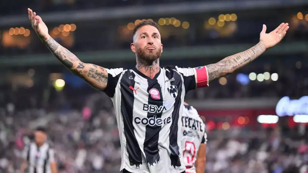 Sergio Ramos leaves Mexico and seeks a final miracle: to play in the World Cup with Spain