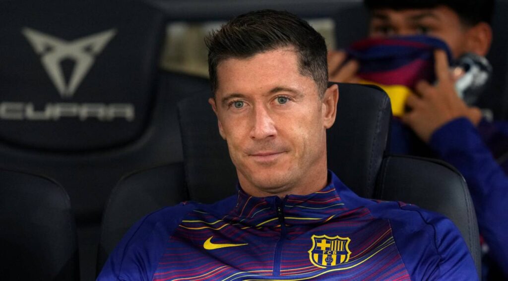 Lewandowski reveals the key to his future at Barcelona