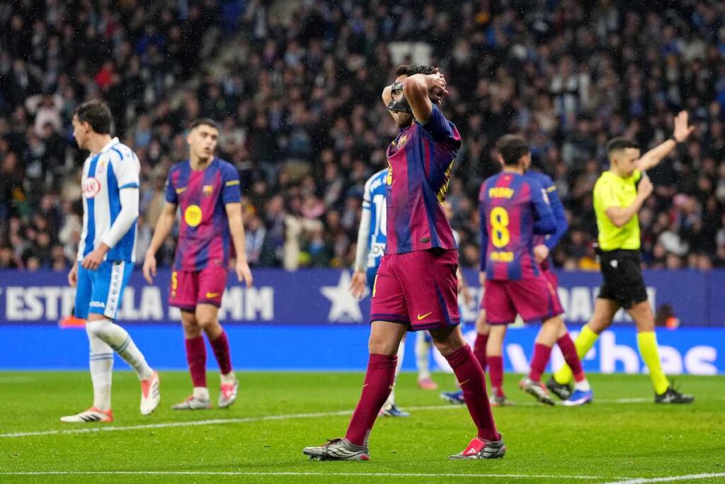 100 League appearances for Eric García with Barça