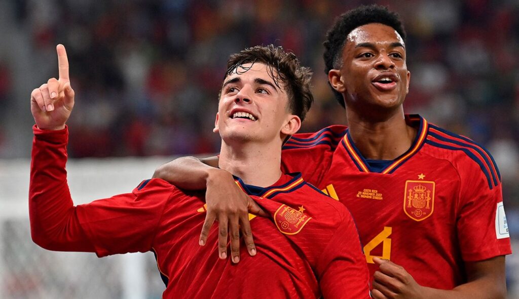 Gavi se convirtió en el jugador más joven en la historia en marcar un gol en un Mundial
