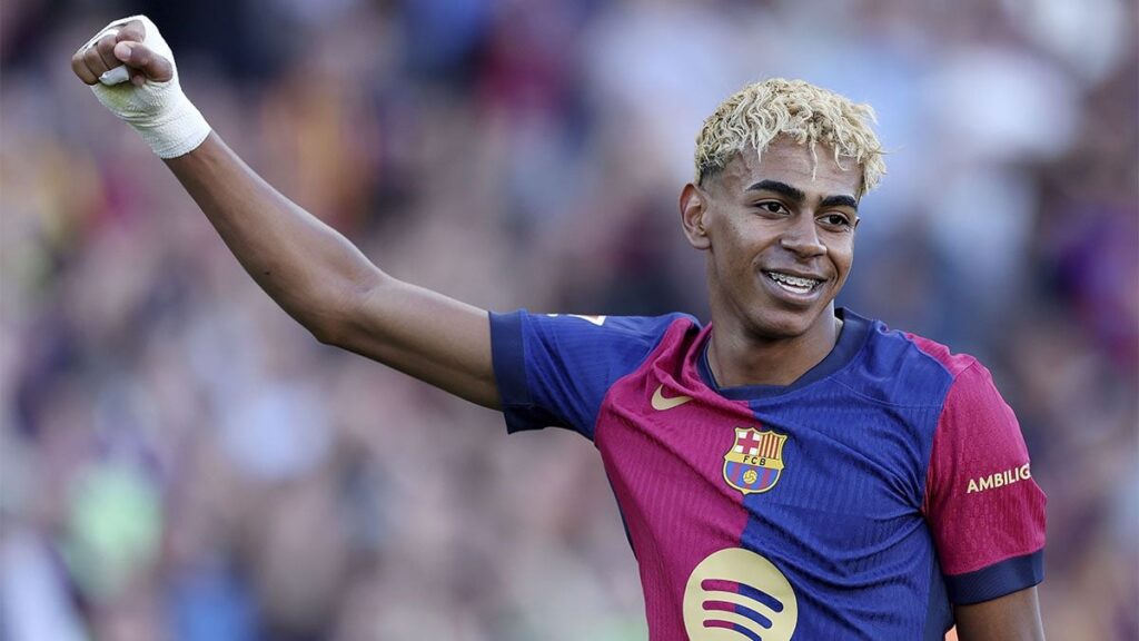 Third in a row for Lamine Yamal! Tremendous goal against Villarreal