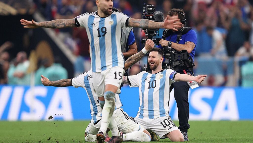 Lionel celebrating the title goal