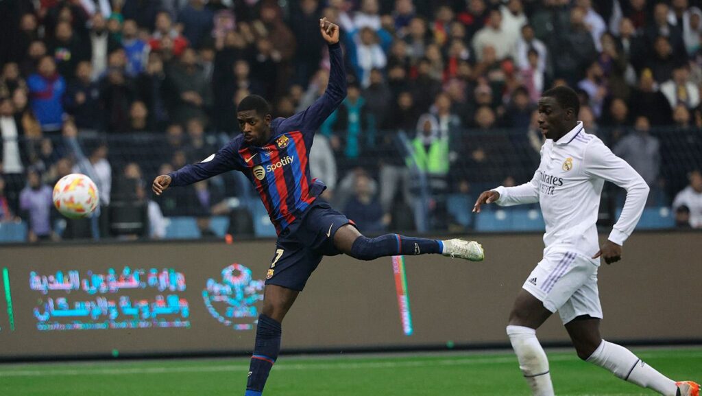 Ousmane Dembele disparo