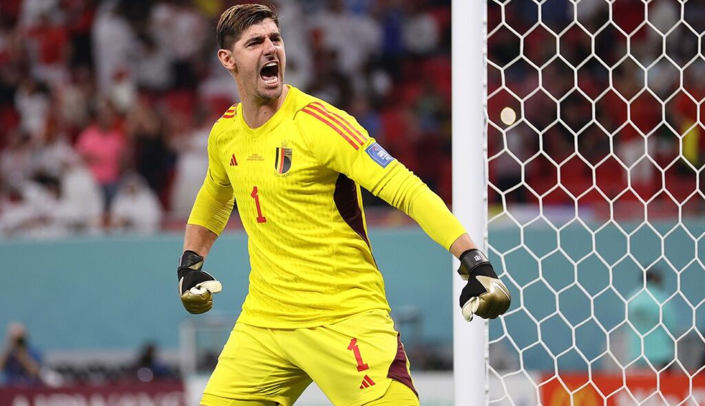 Thibaut Courtois fue protagonista ante Canadá al atajarle un penalti a Alphonso Davies