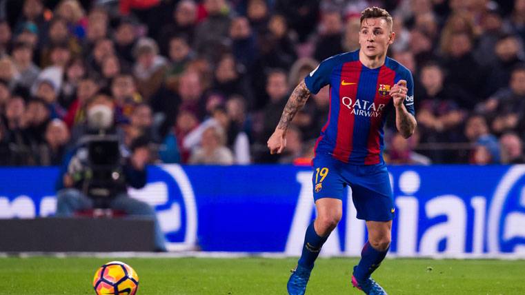 Digne lleva más de un mes sin jugar con el Barça - FC ...