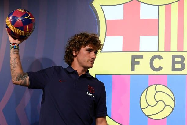 Antoine Griezmann, in the offices of FC Barcelona