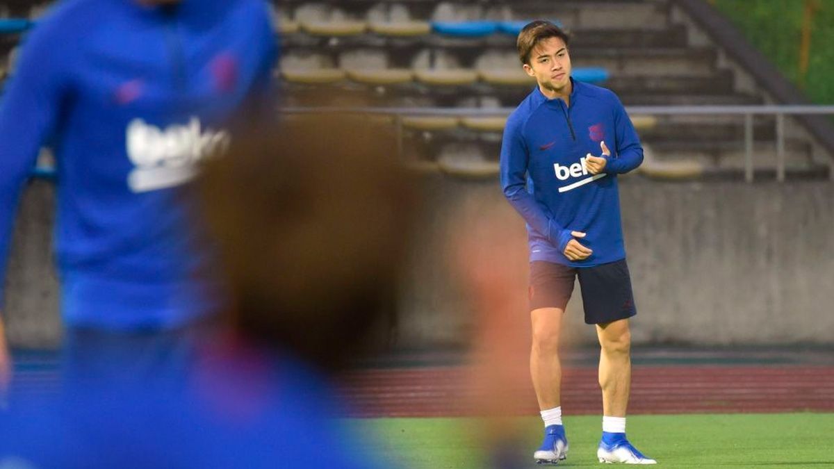 Hiroki Abe en un entrenamiento del Barça durante la gira asiática