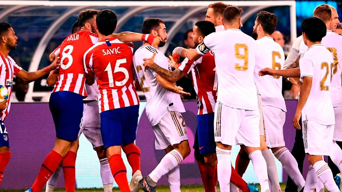 La trifulca del Real Madrid-Atlético antes de que Dani Carvajal y Diego Costa fueran expulsados