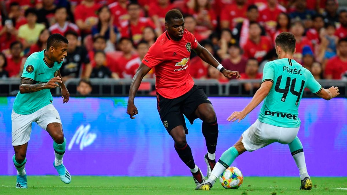 Paul Pogba, target of Real Madrid, in a match with Manchester United