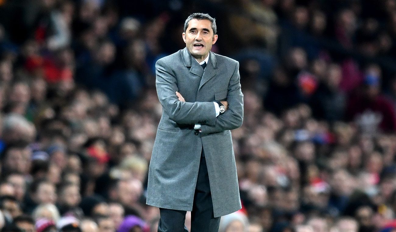 Ernesto Valverde, during a match of FC Barcelona in an image of archive