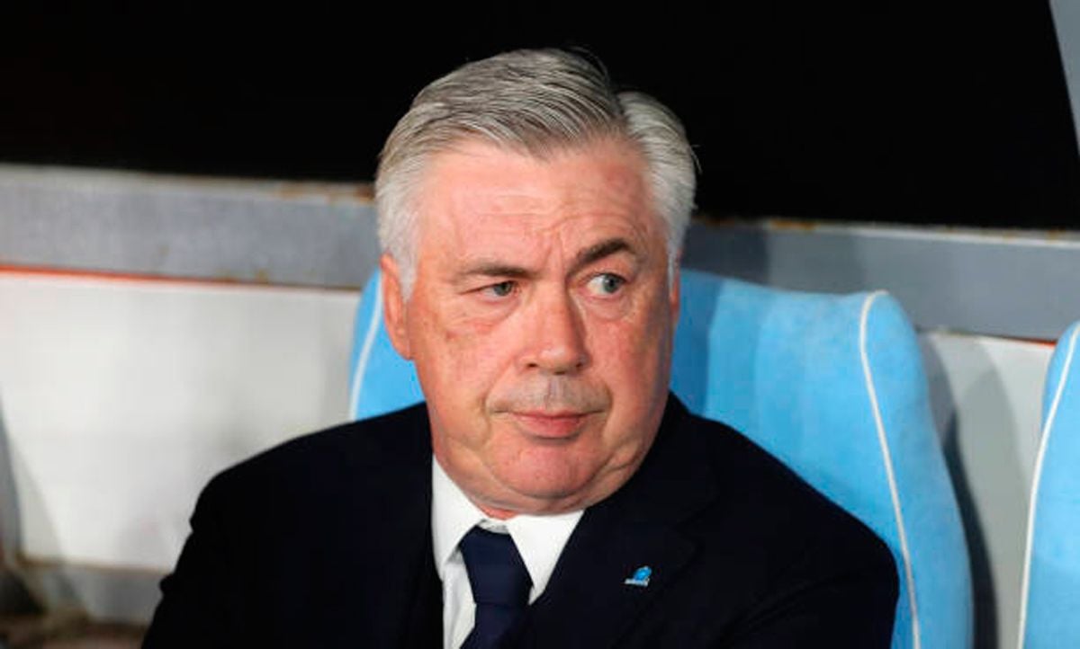 Carlo Ancelotti, entrenador del Nápoles