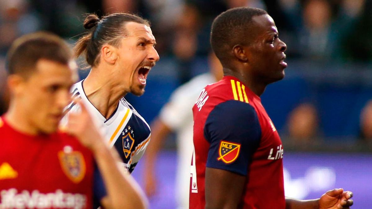 Zlatan Ibrahimovic in a match of the MLS with Los Angeles Galaxy