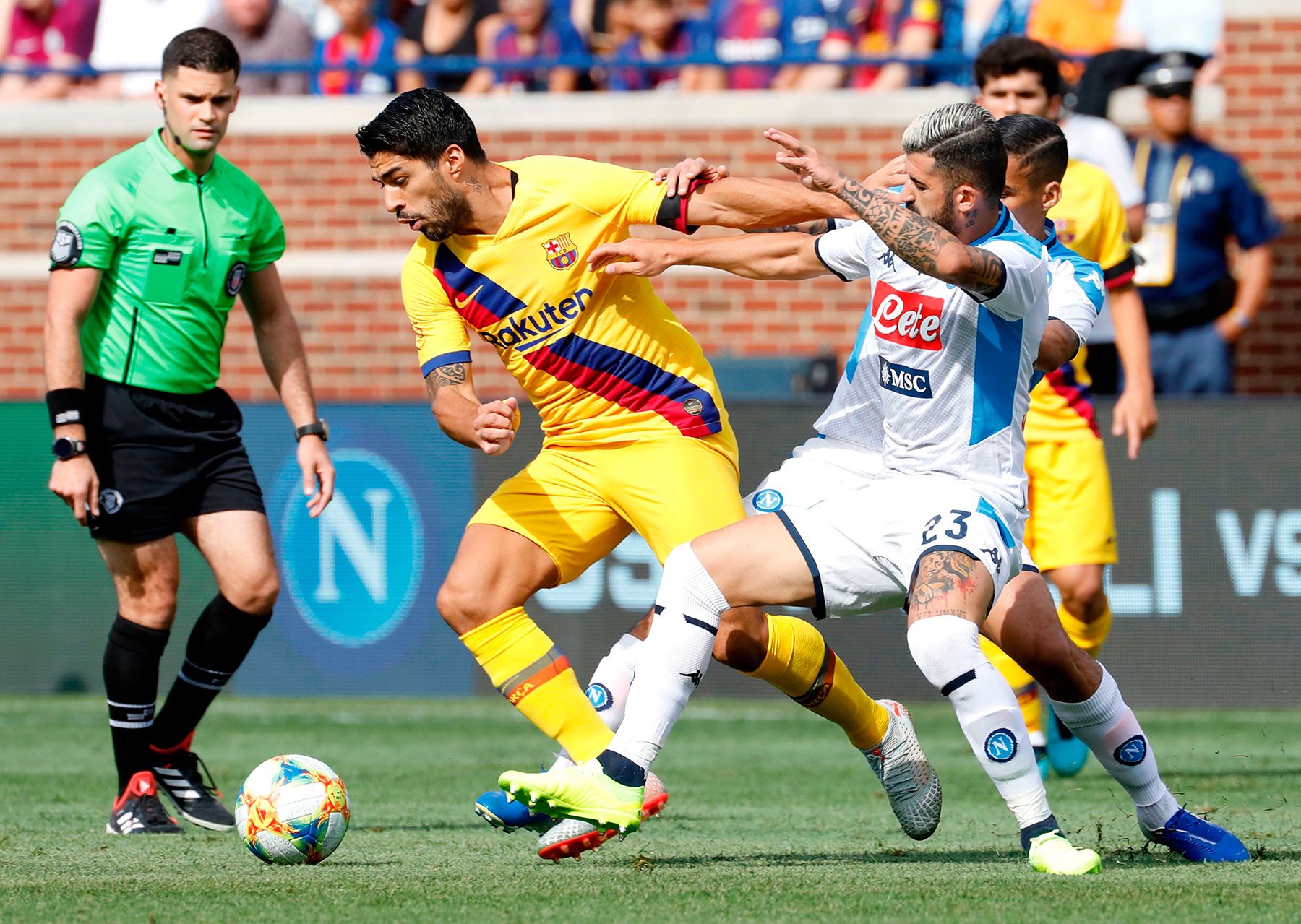 Luis Suárez en el partido de pretemporada contra el Nápoles