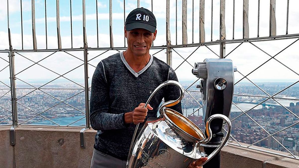 Rivaldo, con la Champions League