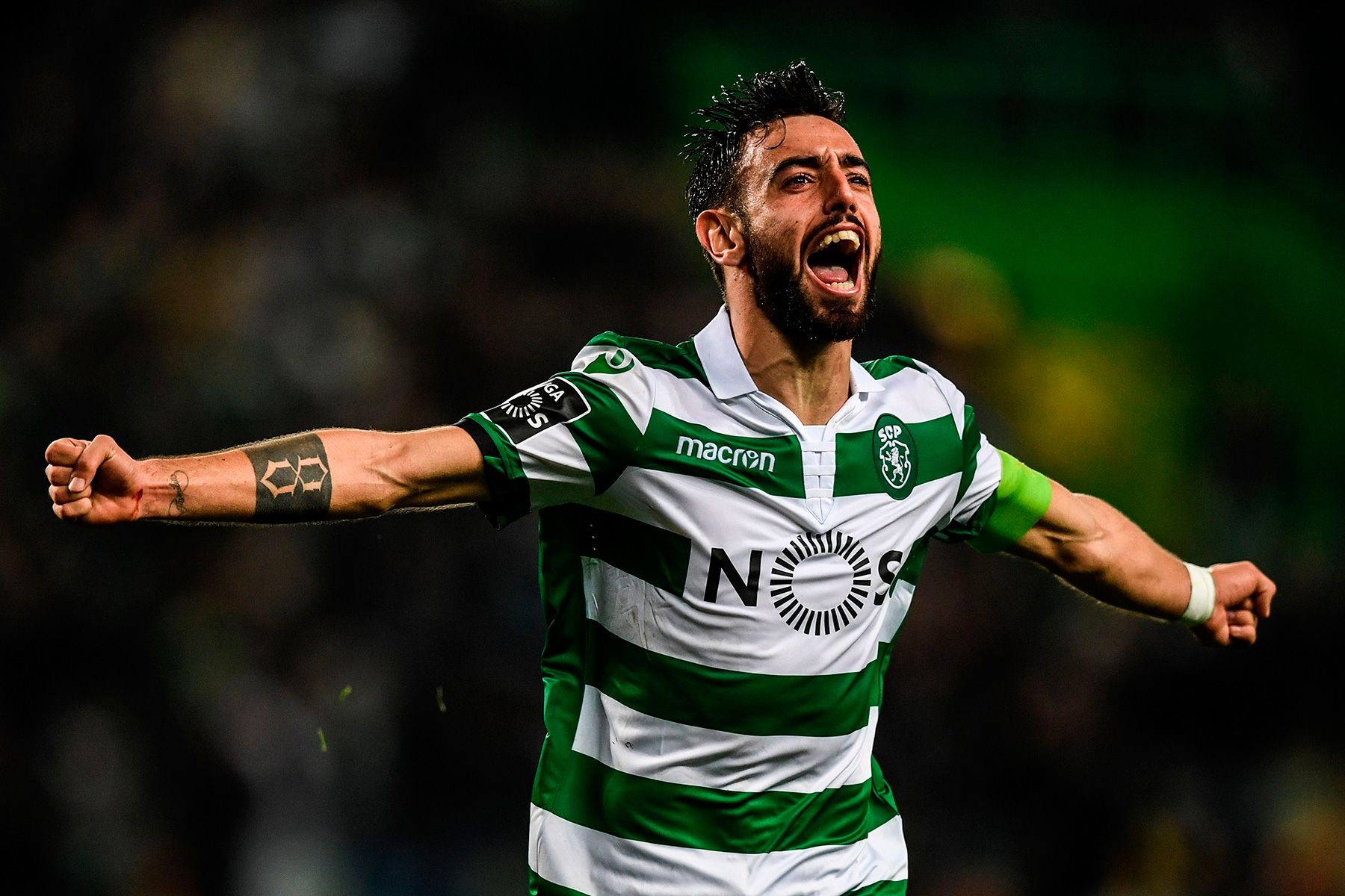 Bruno Fernandes celebrates a goal with the Sporting