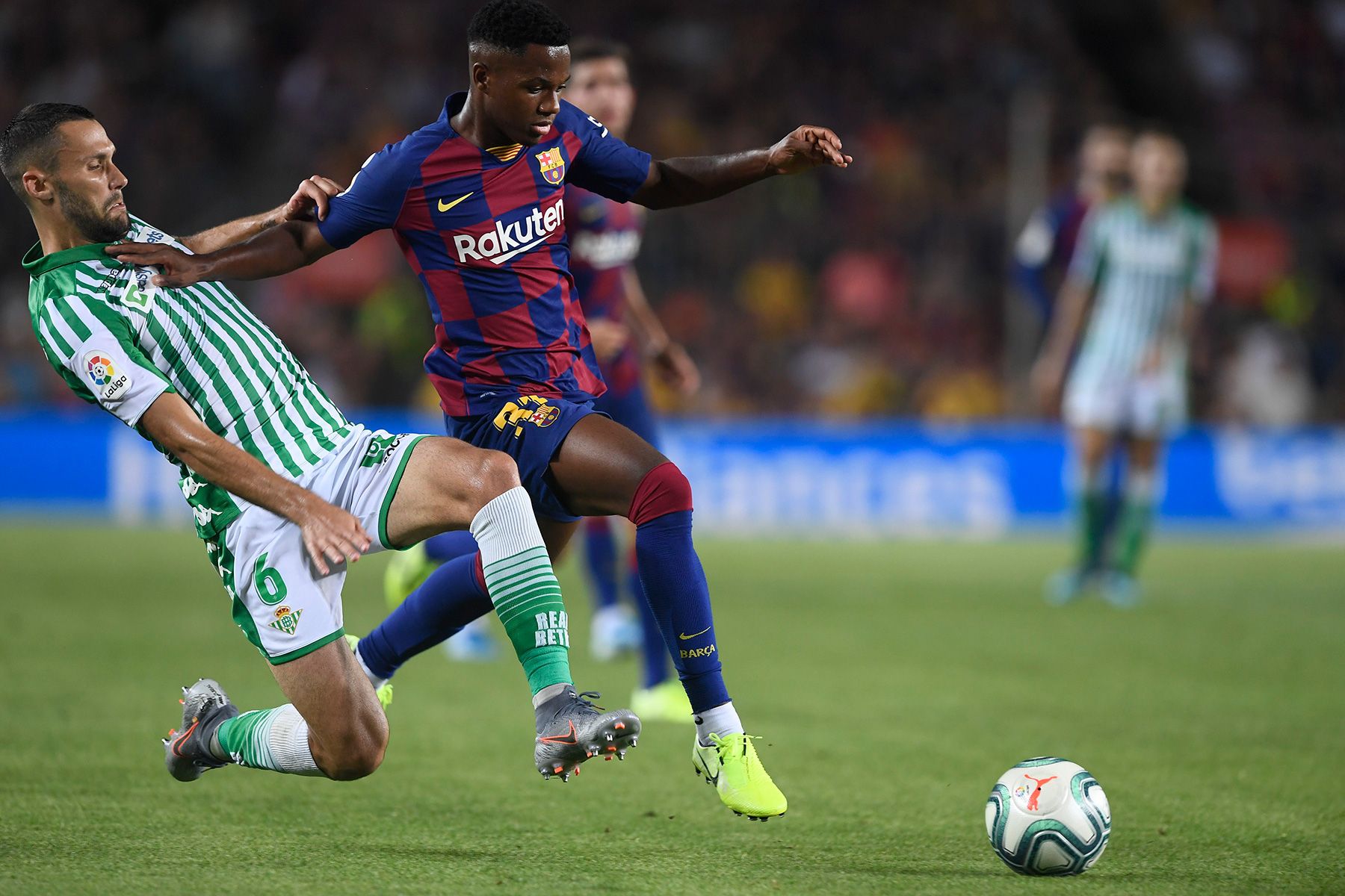 Ansu Fati en su debut contra el Betis en el Camp Nou