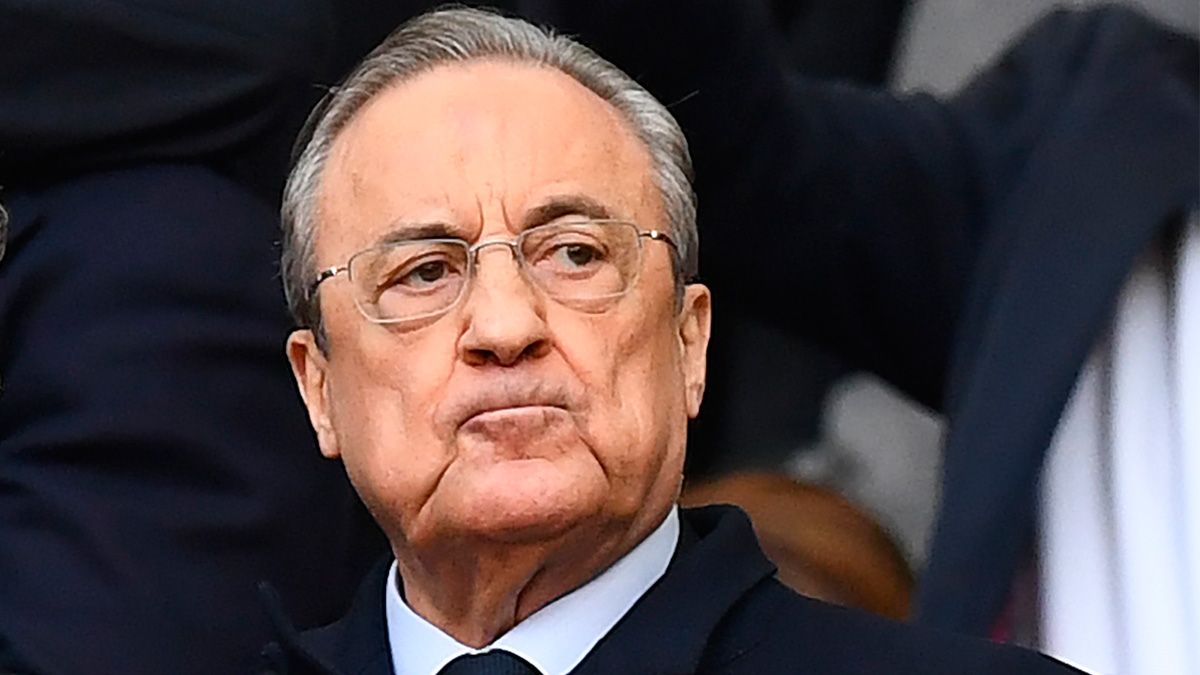 Florentino Pérez in a match of Real Madrid