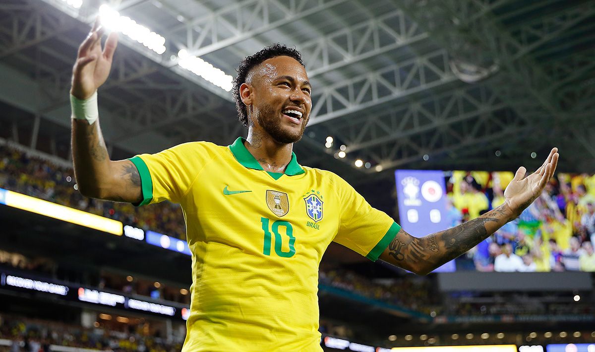 Neymar Jr, celebrando el gol marcado a Colombia
