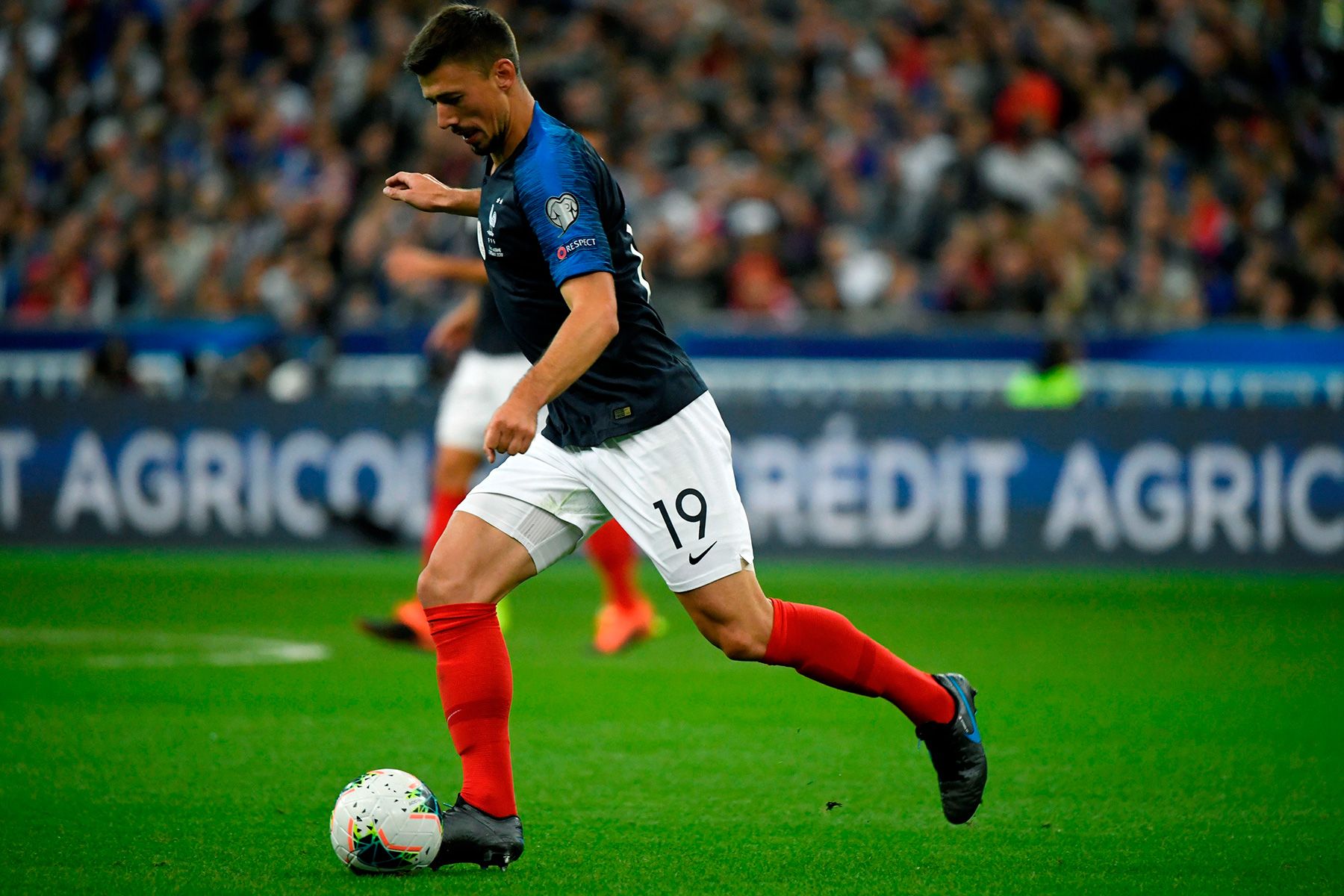 Lenglet en un partido de la selección francesa