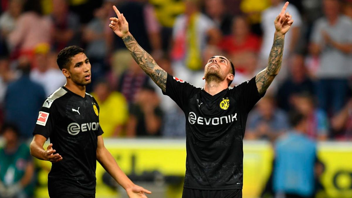 Paco Alcacer celebrates a goal with Borussia Dortmund