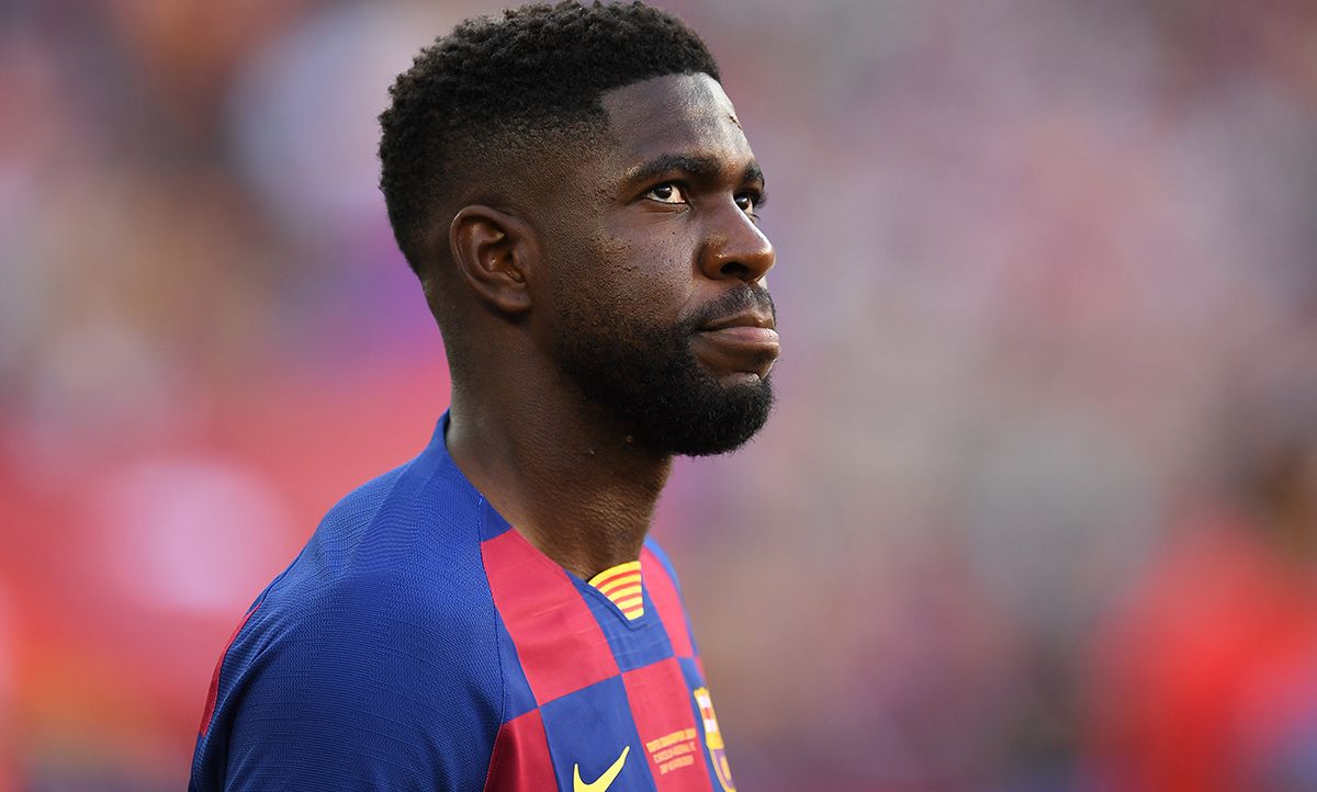 Samuel Umtiti, looking to the horizon before a match with Barça