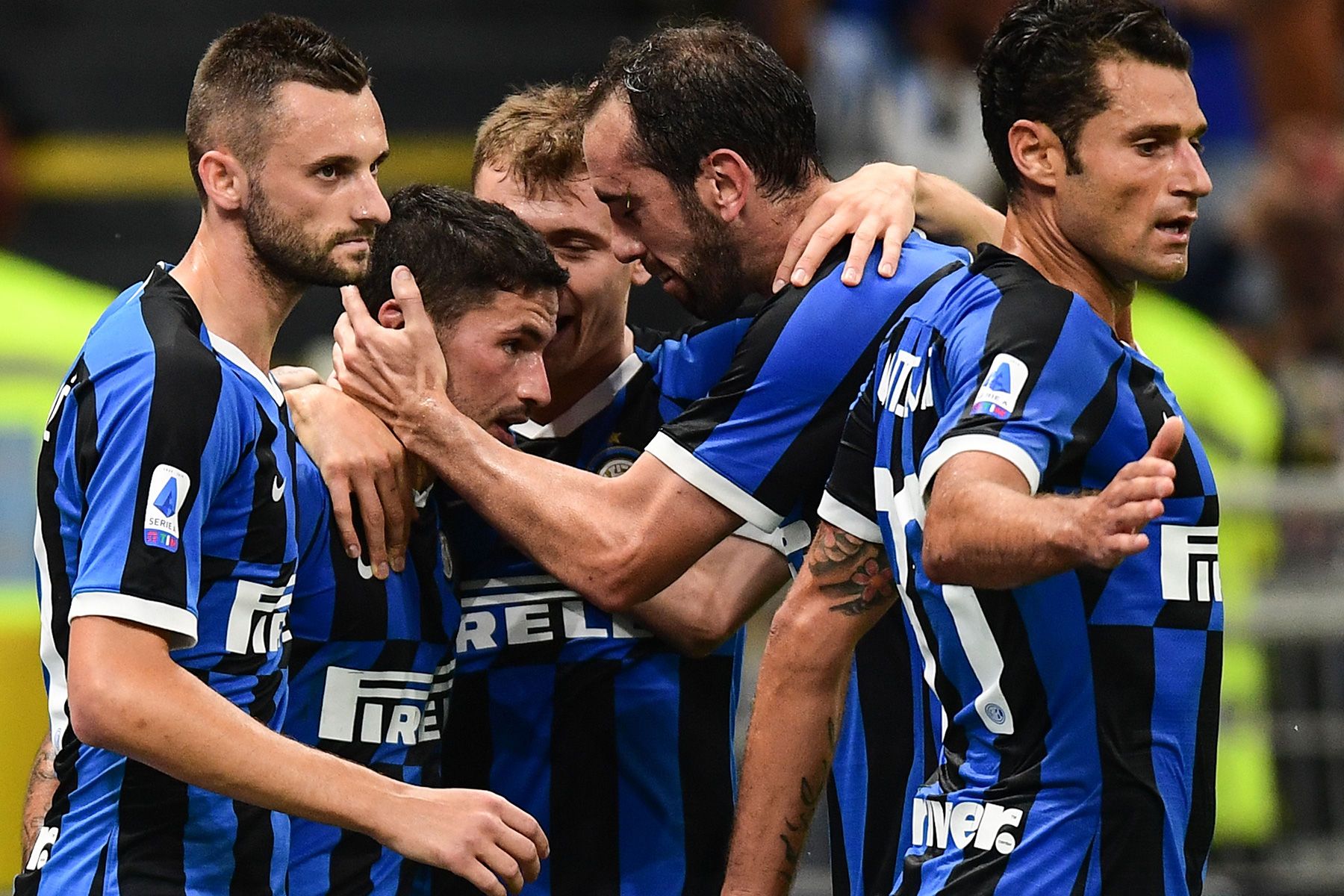 The players of the Inter of Milan celebrate the goal