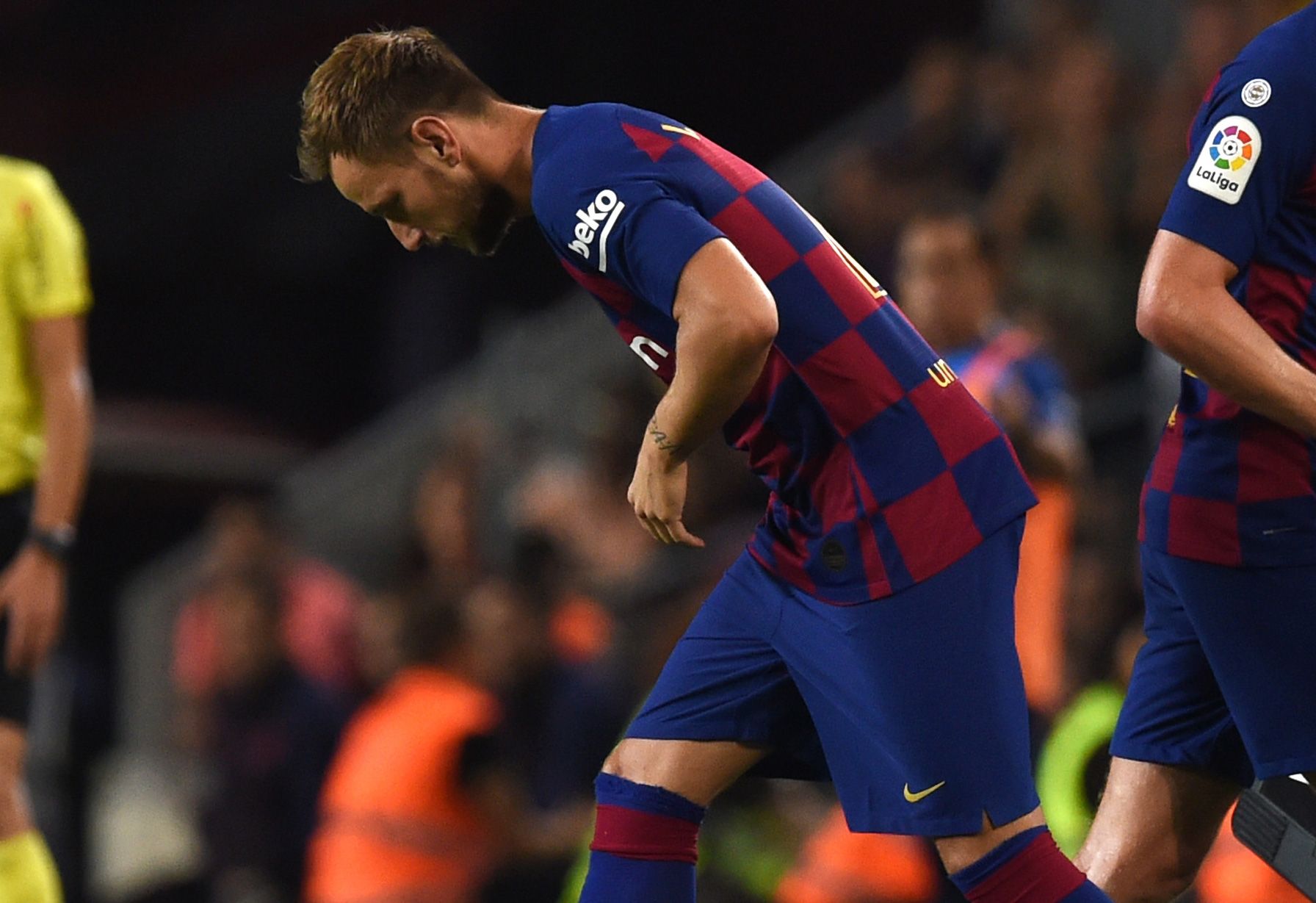 Rakitic Goes in to the Camp Nou against Valencia