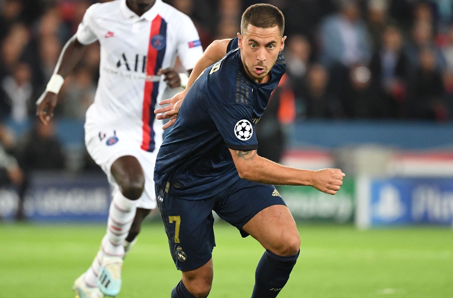 Eden Hazard in the party against the PSG