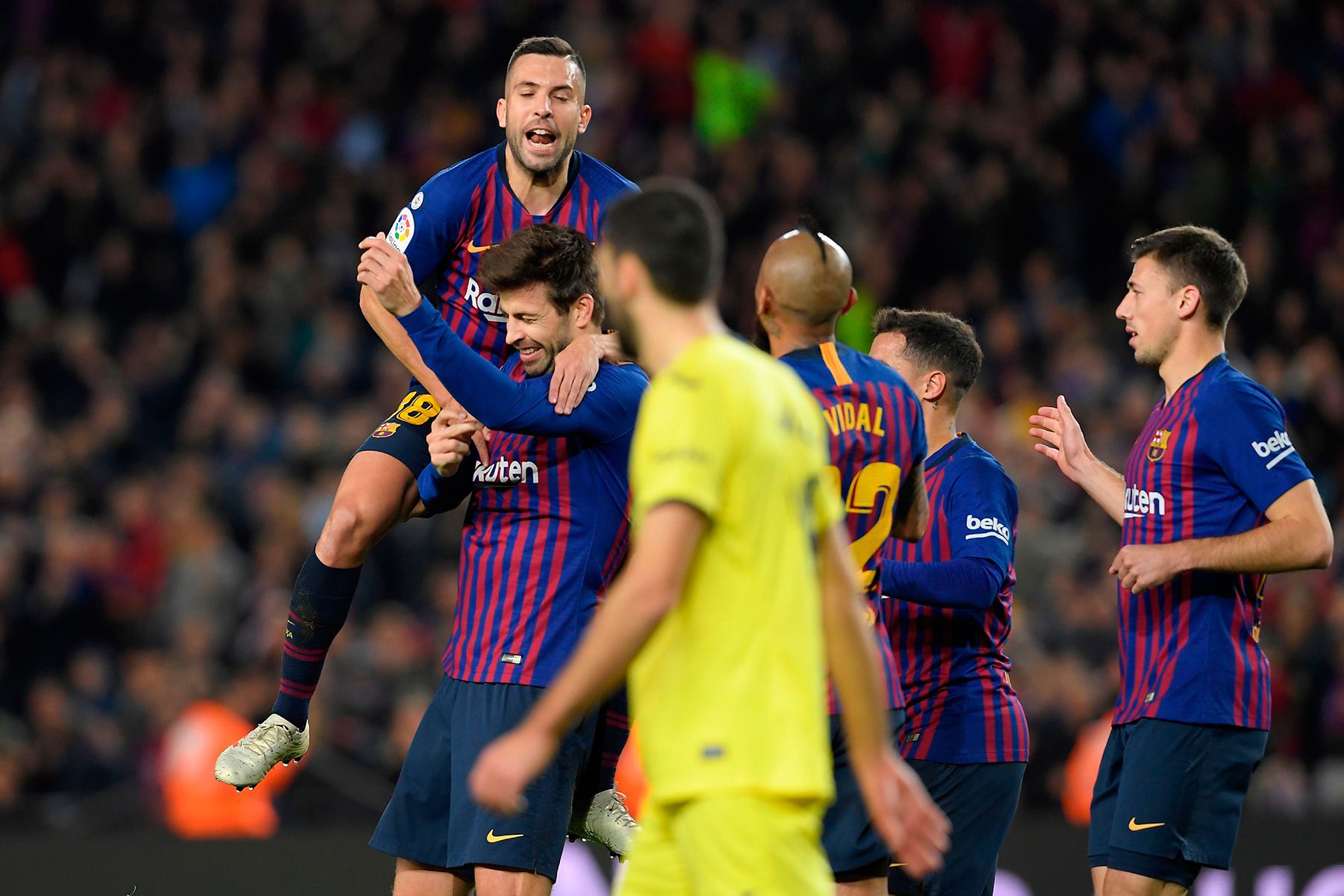 The players of the Barça celebrate a goal against the Villarreal