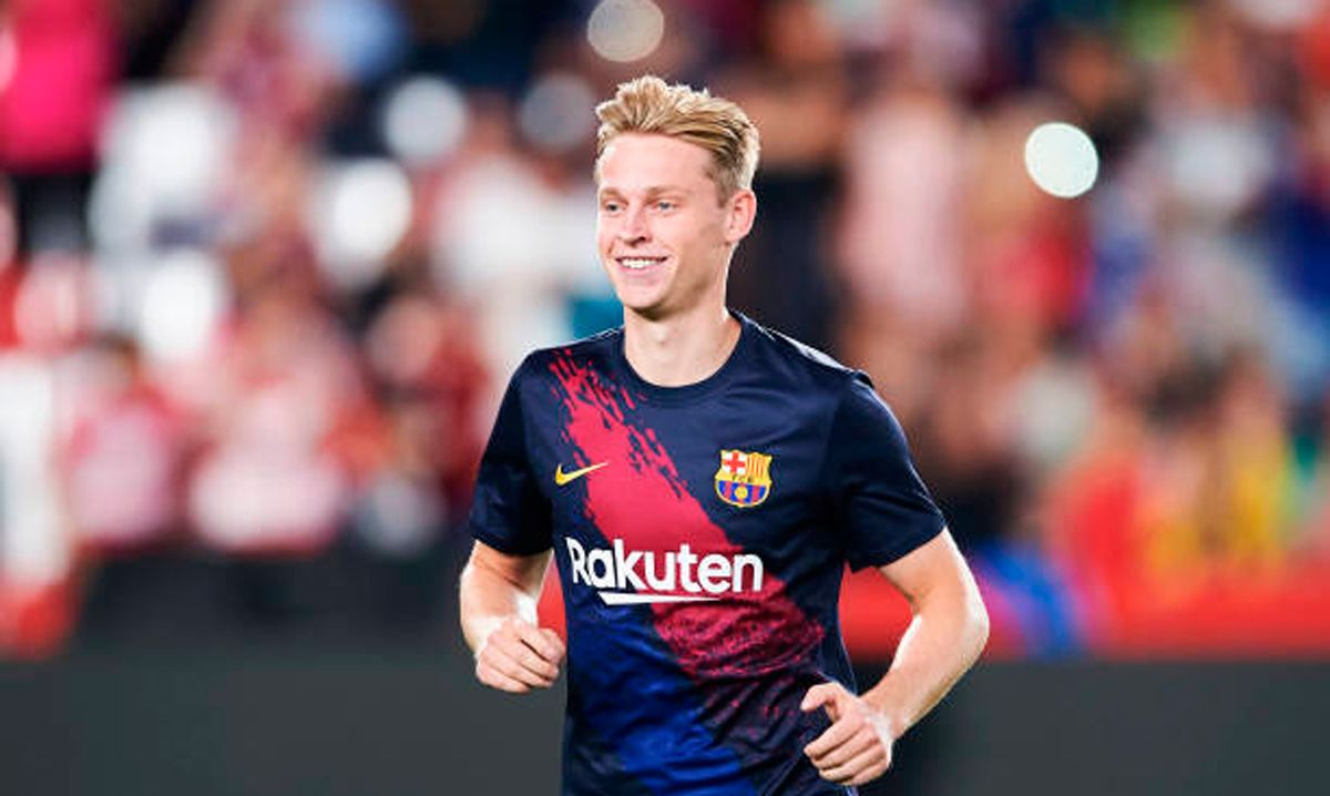 Frenkie de Jong, before a match