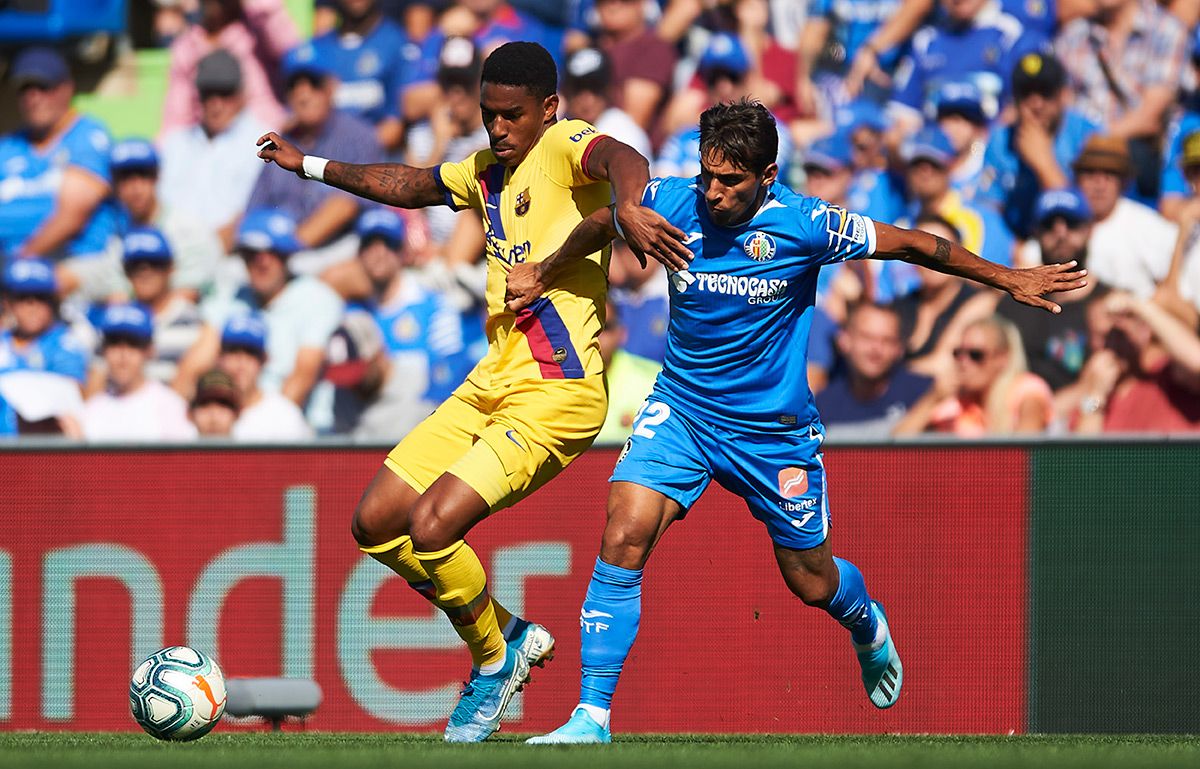 Junior Firpo, in an action of the Getafe-FC Barcelona