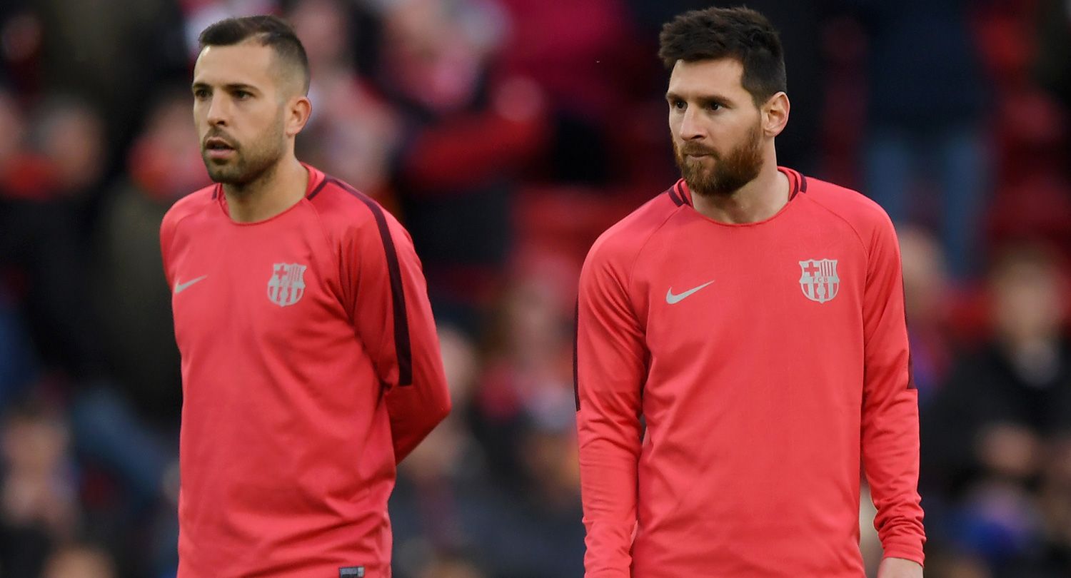 Jordi Alba y Leo Messi en un calentamiento