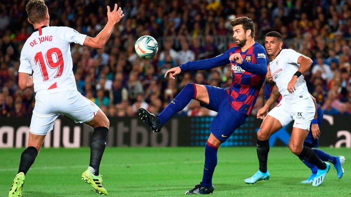 Gerard Piqué in a match with Barça in LaLiga